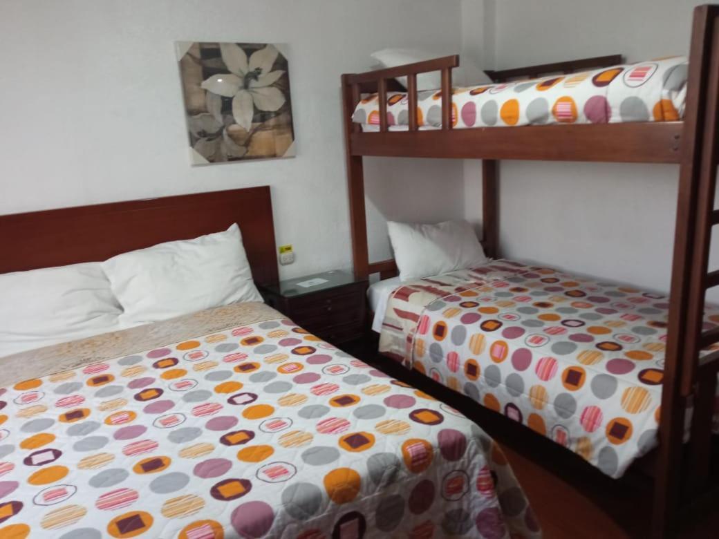 Hostal Alborada Riobamba Exterior photo