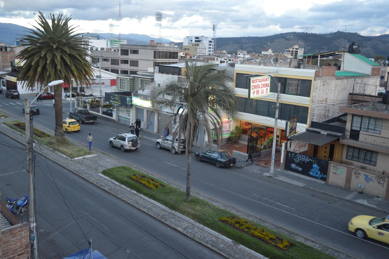 Hostal Alborada Riobamba Exterior photo