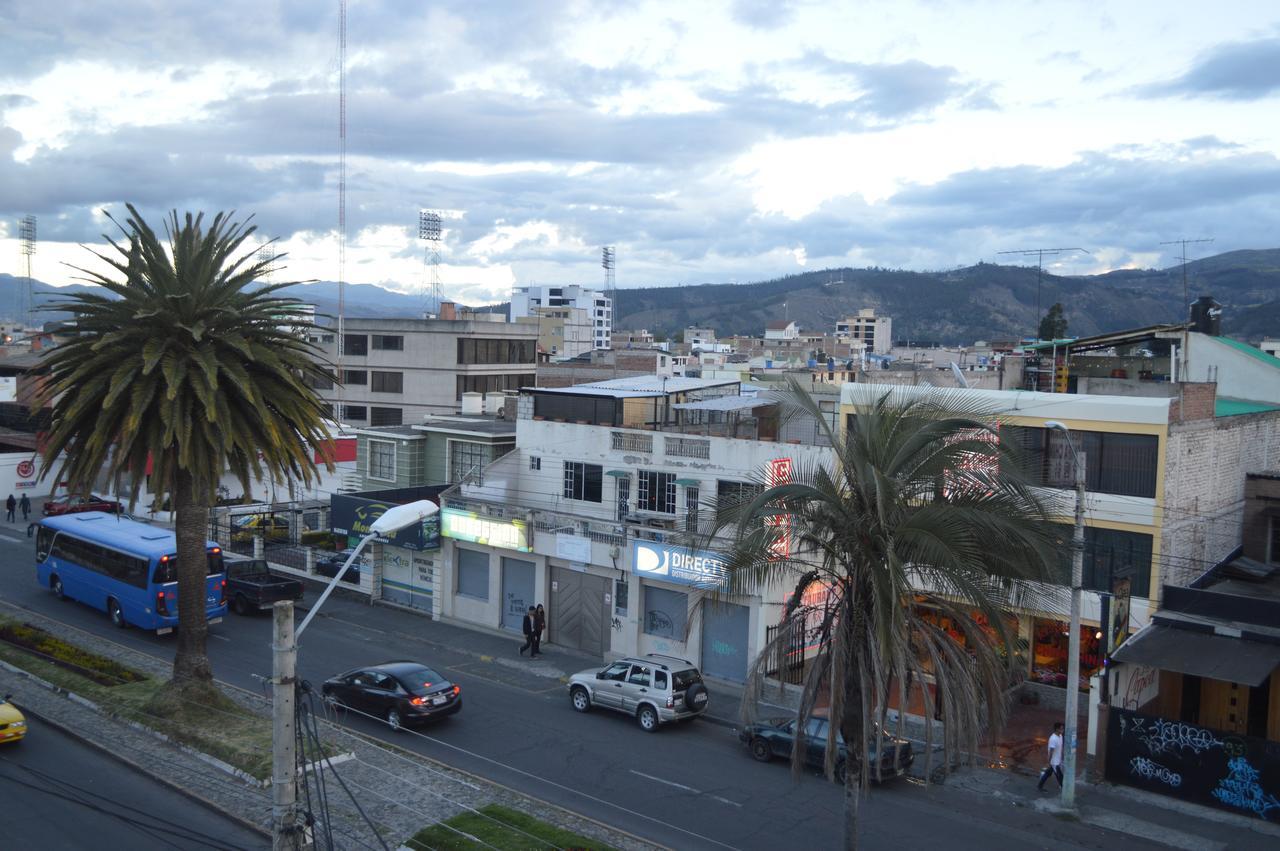 Hostal Alborada Riobamba Exterior photo