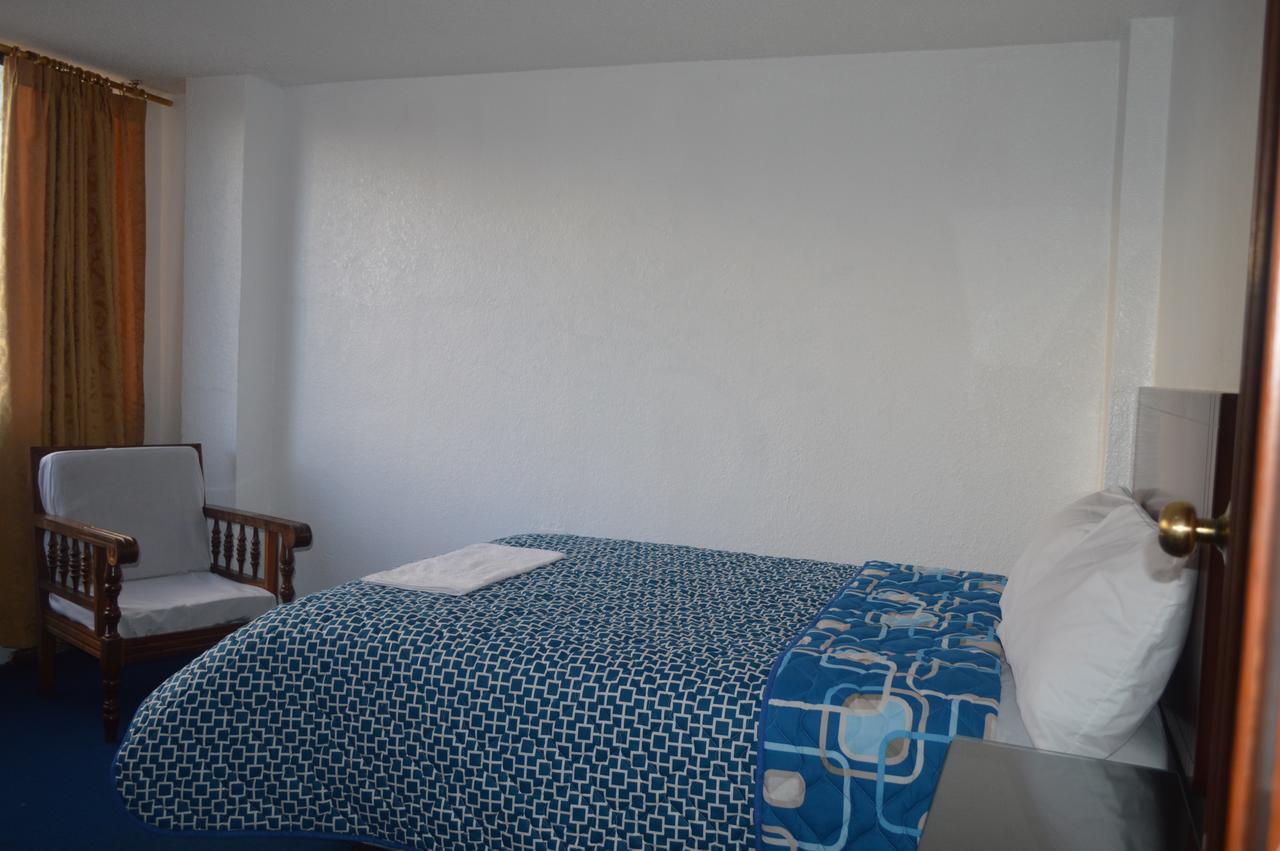 Hostal Alborada Riobamba Exterior photo