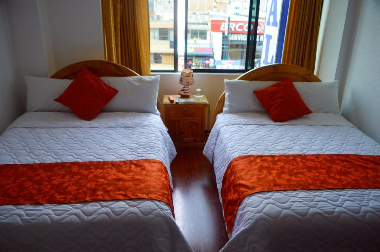 Hostal Alborada Riobamba Exterior photo